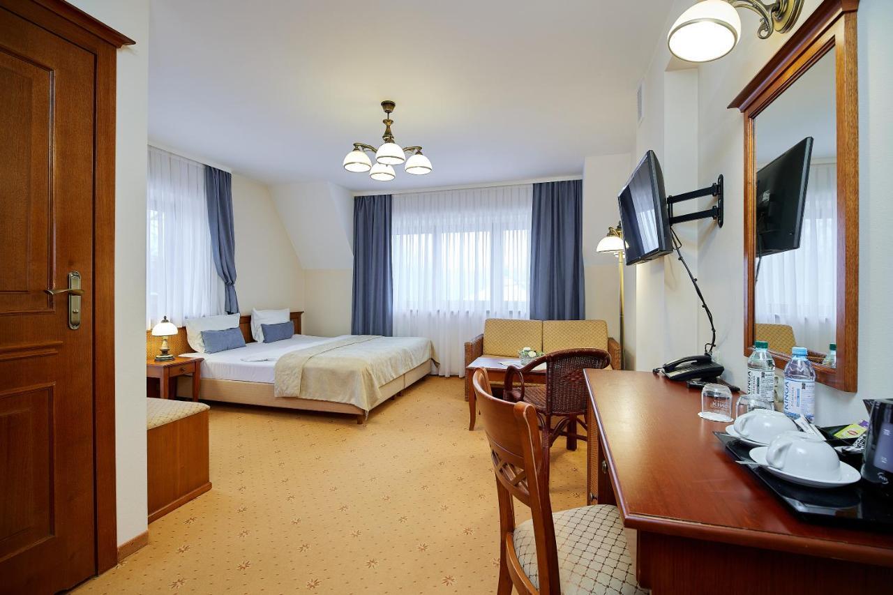 Hotel Burkaty Bialka Tatrzanska Exteriör bild