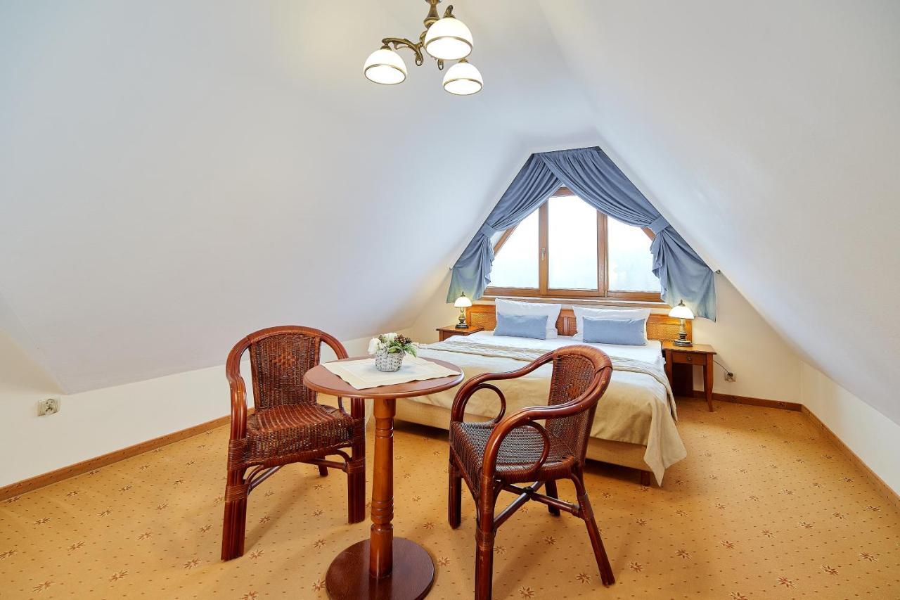Hotel Burkaty Bialka Tatrzanska Exteriör bild